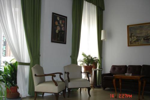 Hostal Excelsior Madrid Esterno foto