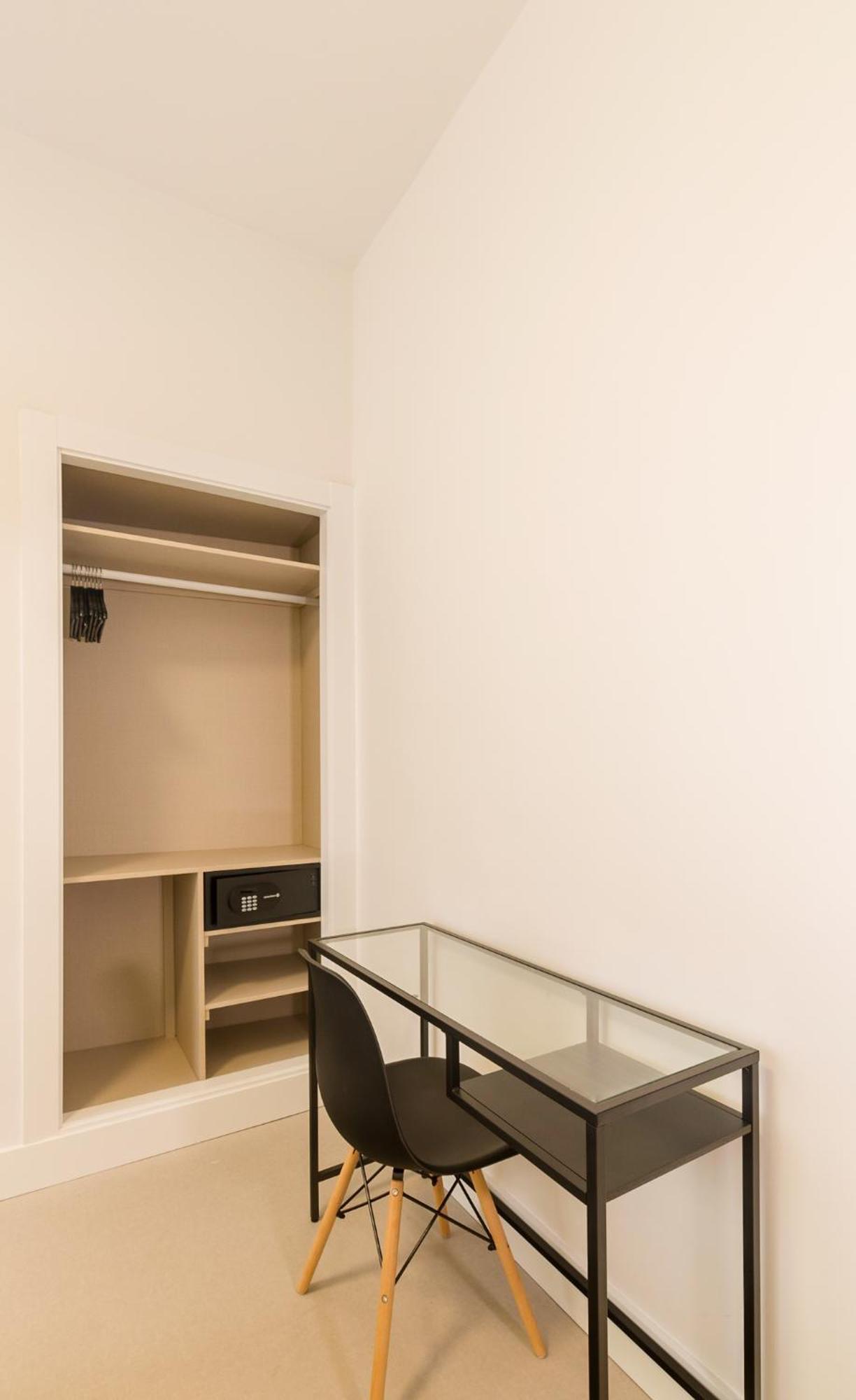 Hostal Excelsior Madrid Esterno foto